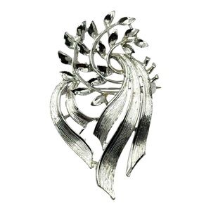 Source Unknown Silver Leaf Brooch